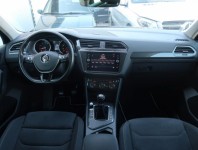 Volkswagen Tiguan  1.5 TSI 