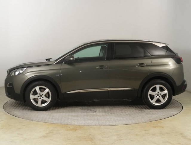 Peugeot 3008  1.5 BlueHDi Allure Pack