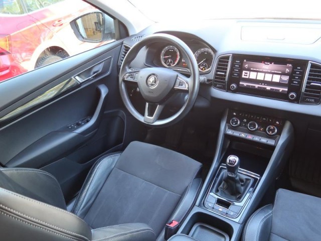 Škoda Karoq  1.5 TSI Style