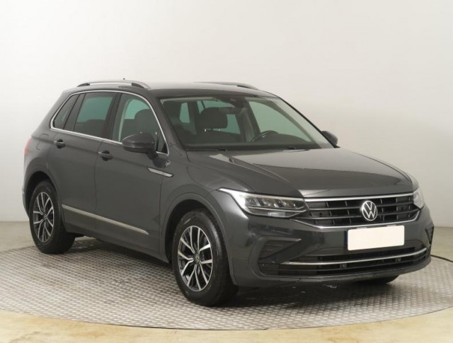 Volkswagen Tiguan  2.0 TDI Life