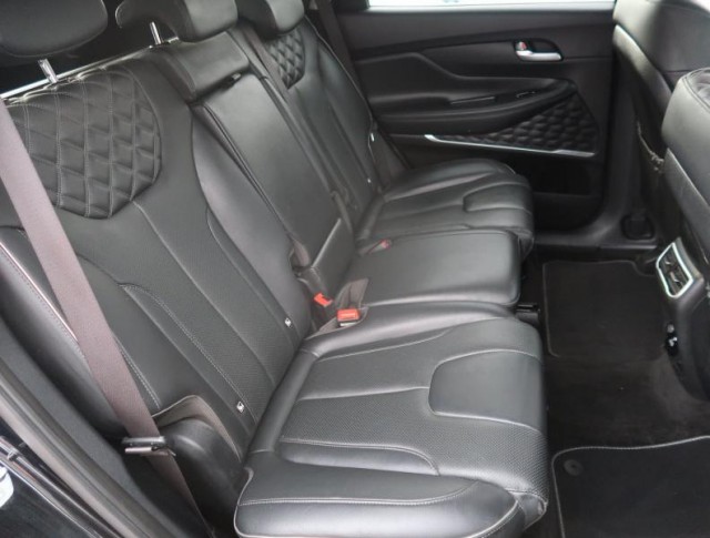 Hyundai Santa Fe  2.2 CRDi 