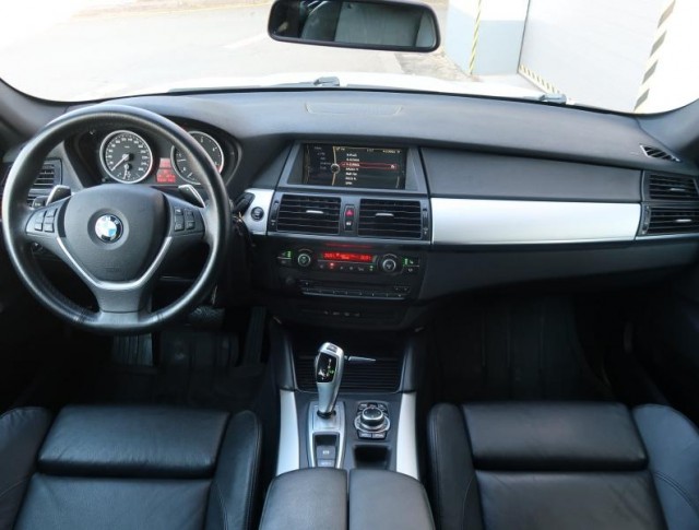 BMW X6  xDrive30d 