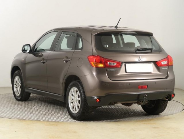 Mitsubishi ASX  1.8 DI-D MIVEC 