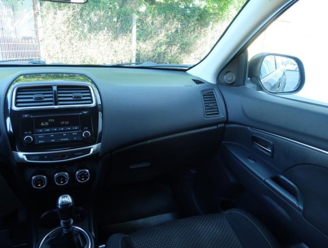 Mitsubishi ASX  1.8 DI-D MIVEC 