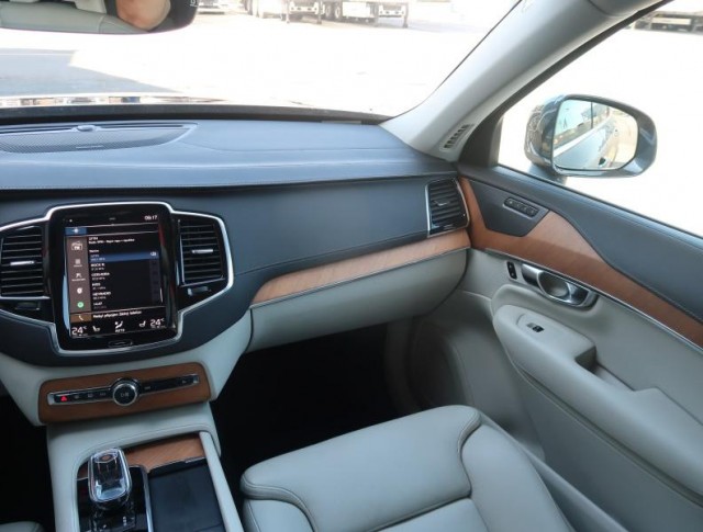 Volvo XC90  B5 AWD Inscription