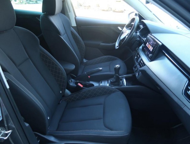 Škoda Kamiq  1.5 TSI 