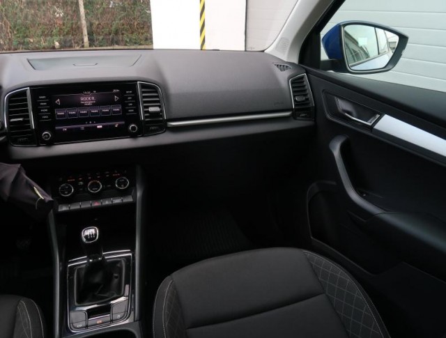 Škoda Karoq  1.5 TSI 