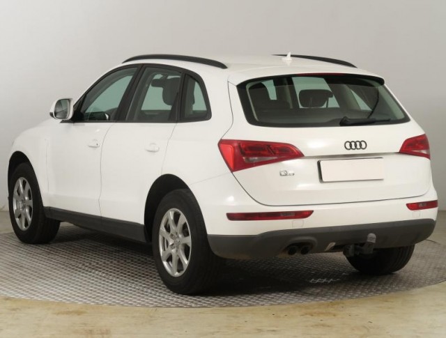 Audi Q5  2.0 TDI 