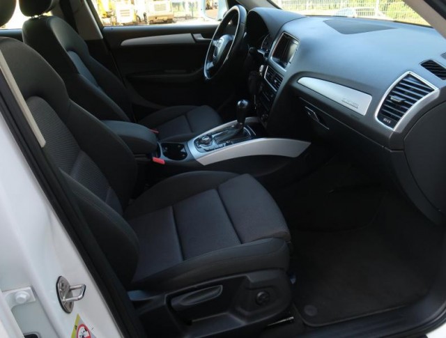 Audi Q5  2.0 TDI 