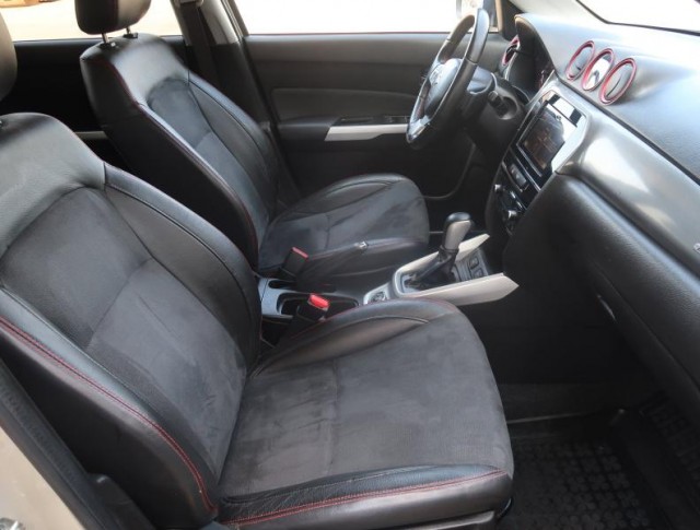 Suzuki Vitara  1.4 BoosterJet 