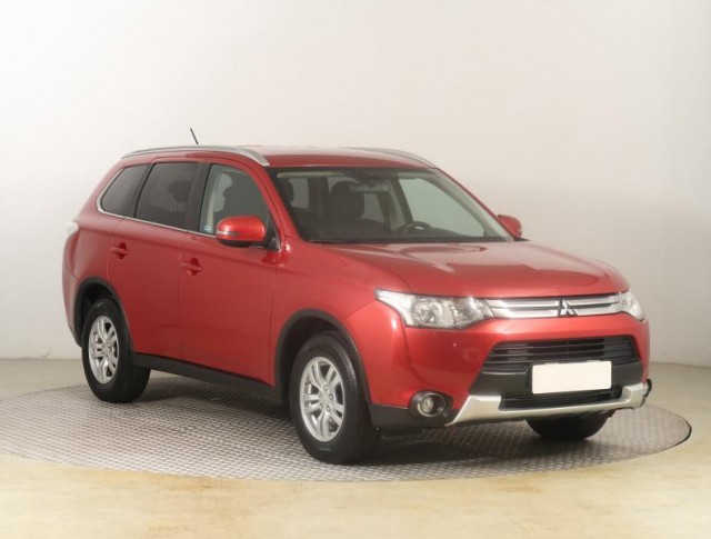 Mitsubishi Outlander  2.2 DI-D 
