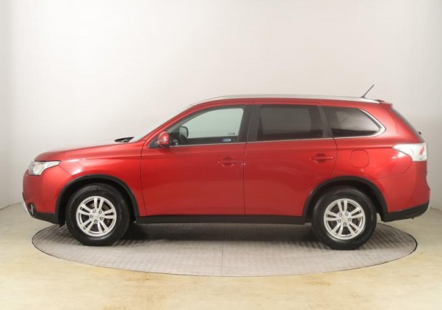 Mitsubishi Outlander  2.2 DI-D 
