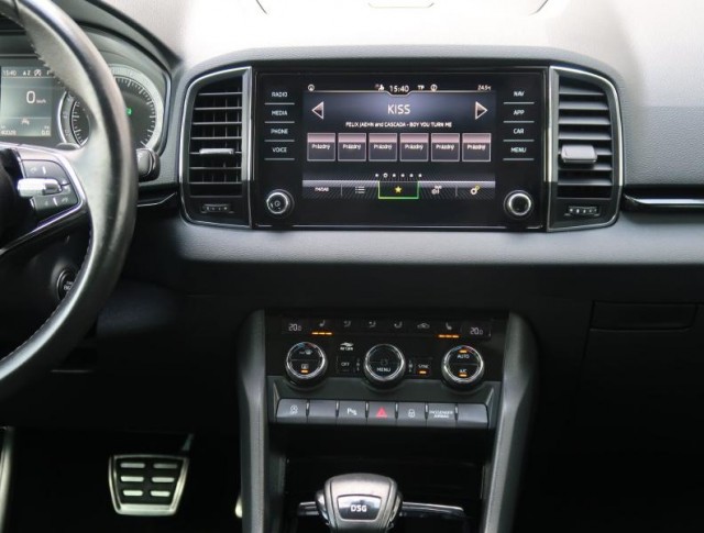 Škoda Karoq  1.5 TSI Style