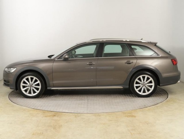 Audi A6 Allroad  3.0 TDI 