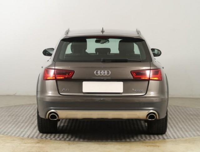Audi A6 Allroad  3.0 TDI 