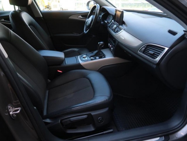 Audi A6 Allroad  3.0 TDI 