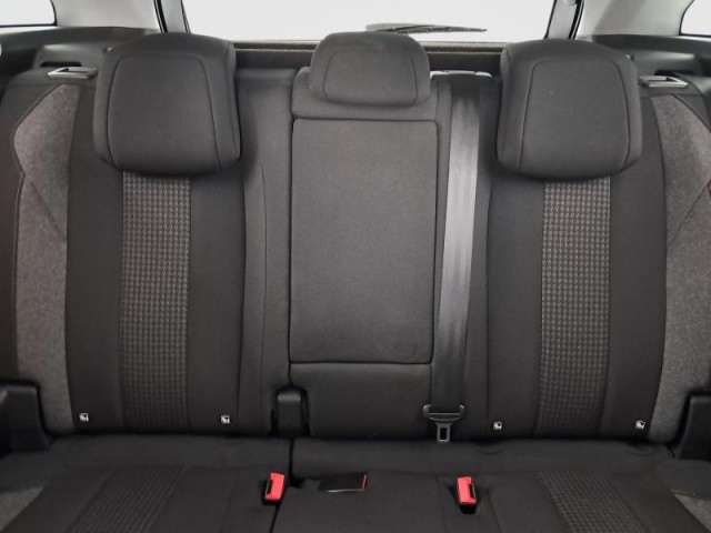 Peugeot 3008  1.2 PureTech 