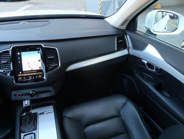 Volvo XC90  D5 AWD 