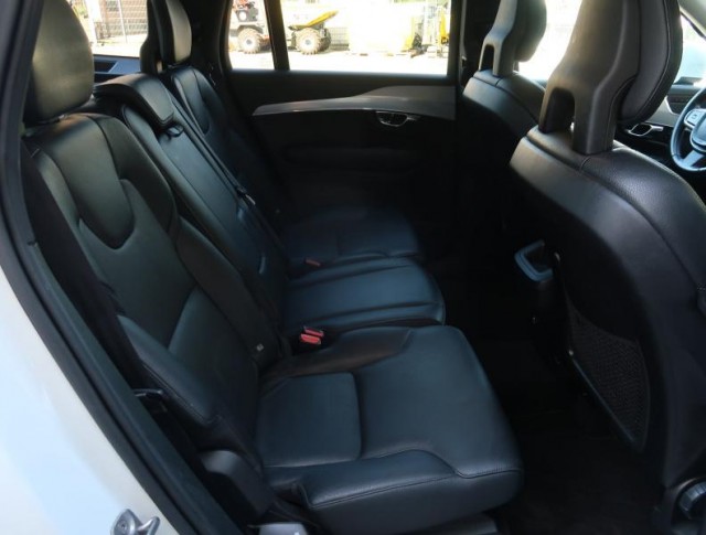 Volvo XC90  D5 AWD 