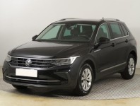 Volkswagen Tiguan  1.5 TSI Life