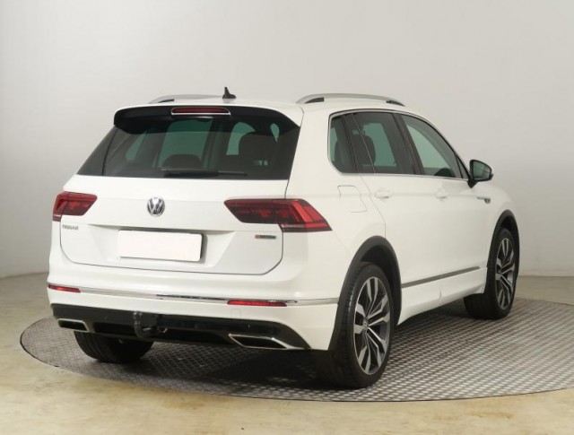 Volkswagen Tiguan  2.0 BiTDI R-Line