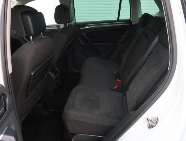 Volkswagen Tiguan  2.0 BiTDI R-Line