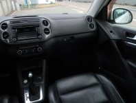 Volkswagen Tiguan  2.0 TSI 