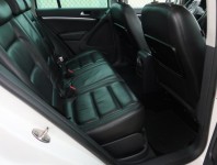 Volkswagen Tiguan  2.0 TSI 