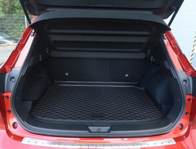 Nissan Qashqai  1.3 DIG-T MHEV N-Connecta
