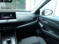 Nissan Qashqai  1.3 DIG-T MHEV N-Connecta