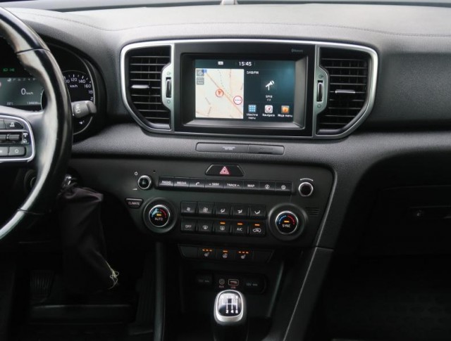 Kia Sportage  2.0 CRDi 