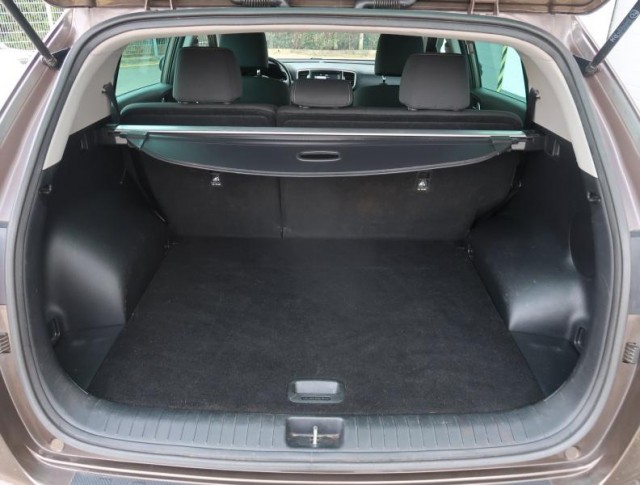 Kia Sportage  2.0 CRDi 
