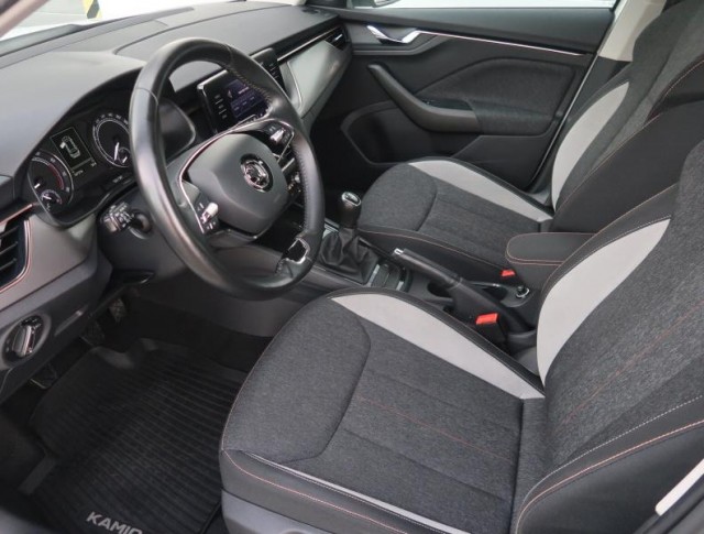 Škoda Kamiq  1.5 TSI 