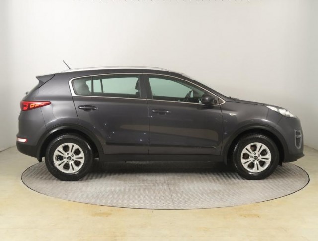 Kia Sportage  1.7 CRDi 
