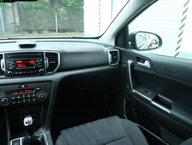 Kia Sportage  1.7 CRDi 