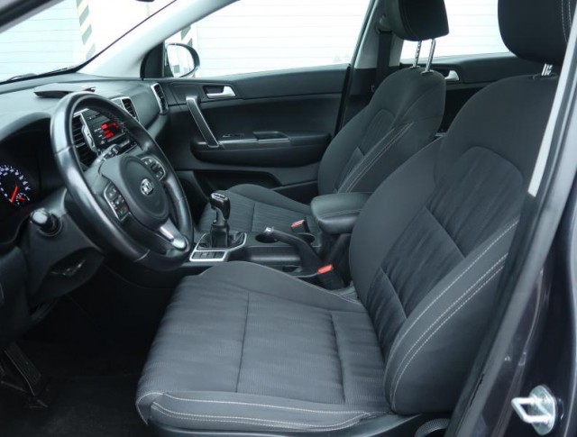 Kia Sportage  1.7 CRDi 