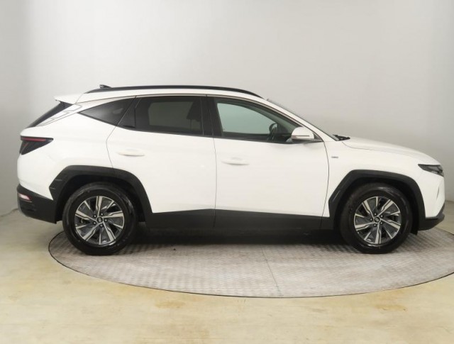 Hyundai Tucson  1.6 CRDi 48V MHEV 
