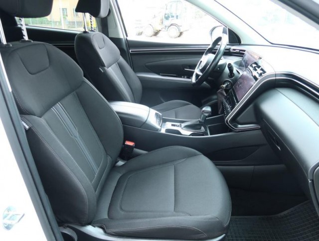 Hyundai Tucson  1.6 CRDi 48V MHEV 