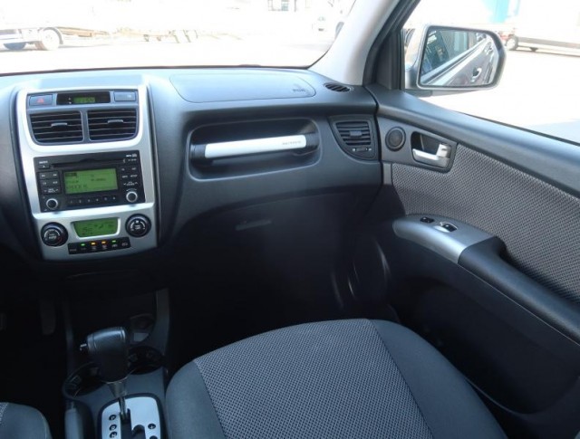 Kia Sportage  2.7 V6 