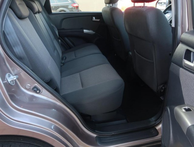 Kia Sportage  2.7 V6 