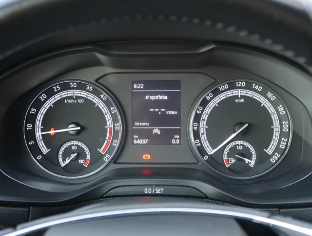 Škoda Karoq  1.6 TDI 