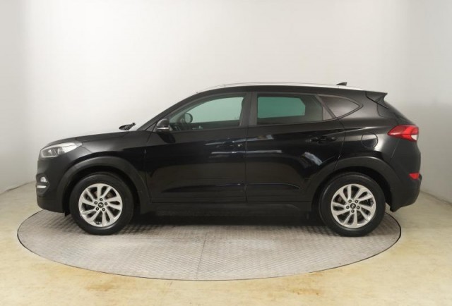 Hyundai Tucson  1.7 CRDi 