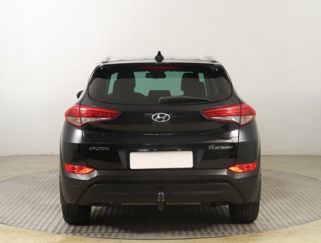 Hyundai Tucson  1.7 CRDi 