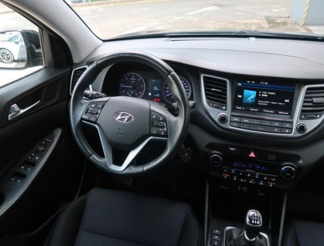 Hyundai Tucson  1.7 CRDi 