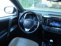 Toyota RAV 4  2.0 D-4D Selection
