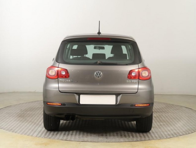 Volkswagen Tiguan  2.0 TDI 