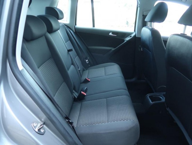 Volkswagen Tiguan  2.0 TDI 