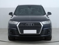 Audi Q7  3.0 TDI S-Line