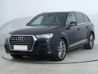 Audi Q7  3.0 TDI S-Line