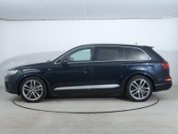 Audi Q7  3.0 TDI S-Line